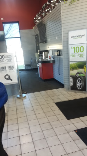 Tire Shop «Tires Plus of Kenosha», reviews and photos, 7424 74th Pl, Kenosha, WI 53142, USA