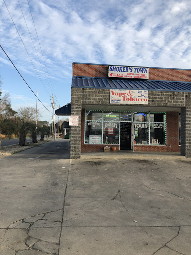 Convenience Store «SMOKERS TOWN», reviews and photos, 205 2nd Loop Rd, Florence, SC 29505, USA