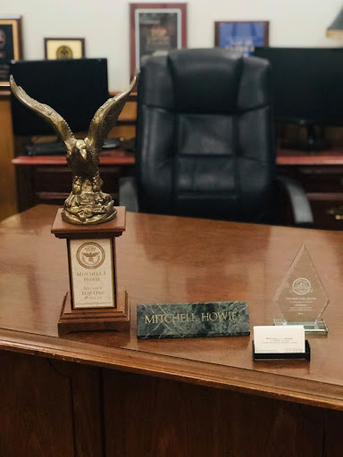 Criminal Justice Attorney «Mitchell John Howie-Law Office», reviews and photos