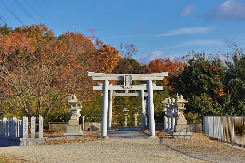 光明池守護神社