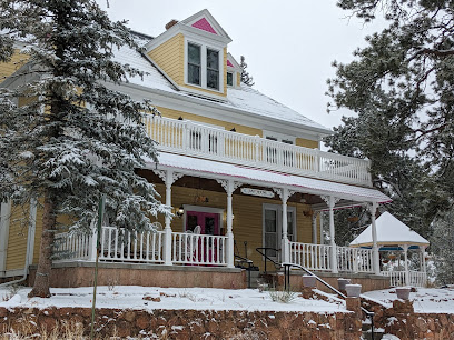 Eastholme of the Rockies Bed and Breakfast