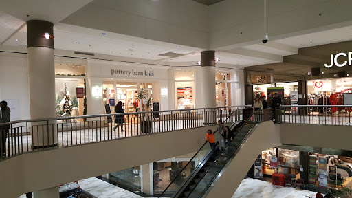 Shopping Mall «Crossgates Mall», reviews and photos, 1 Crossgates Mall Rd, Albany, NY 12203, USA