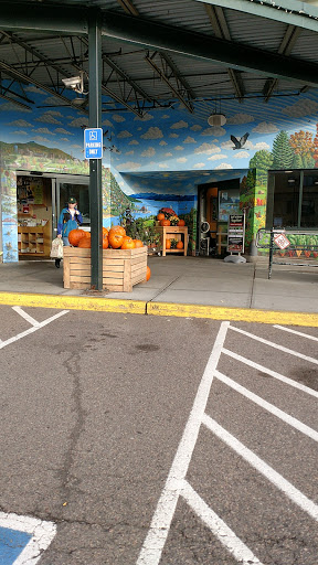 Grocery Store «City Market/Onion River Co-op», reviews and photos, 82 S Winooski Ave, Burlington, VT 05401, USA