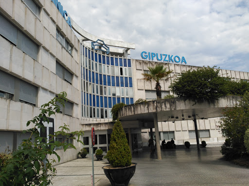 Información y opiniones sobre Gipuzkoa Poliklinika de San Sebastián