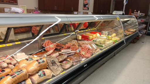 Grocery Store «Marvel Food & Deli», reviews and photos, 301 133rd St S, Tacoma, WA 98444, USA