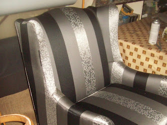 St Urbain Upholstering & Furniture Repairs