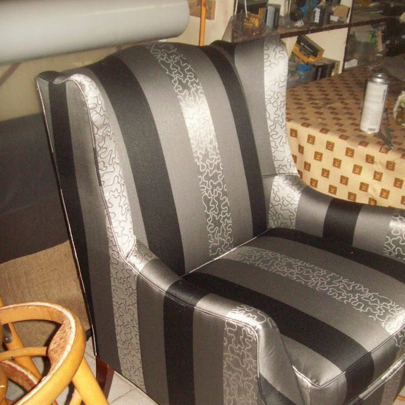 St Urbain Upholstering & Furniture Repairs