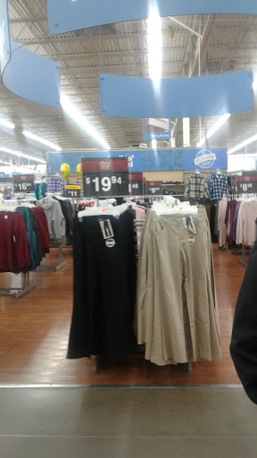 Department Store «Walmart Supercenter», reviews and photos, 1325 S Main Ave, Taylor, PA 18517, USA