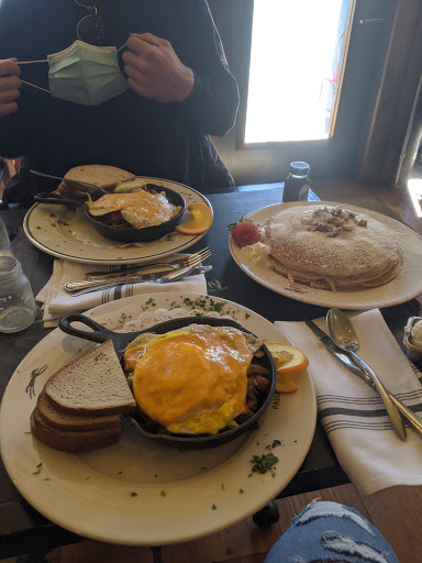 American Restaurant «Allamuchy General Store», reviews and photos, 2 Johnsonburg Rd, Hackettstown, NJ 07840, USA