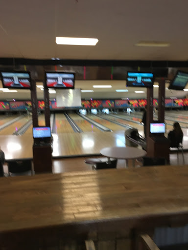 Bowling Alley «Classic Bowl», reviews and photos, 1867 N Circle Dr, Colorado Springs, CO 80909, USA