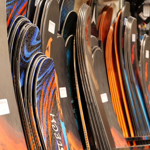 Outdoor Sports Store «Mountain to Sound Outfitters», reviews and photos, 3602 SW Alaska St, Seattle, WA 98126, USA