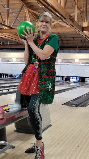 Bowling Alley «Suburbanite Bowl», reviews and photos, 201 Ogden Ave, Westmont, IL 60559, USA