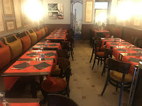 Atmosphère du Restaurant français Le Paris Versailles - n°10