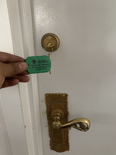 Locksmith «Key Star Locksmith», reviews and photos, 155a Northern Blvd, Great Neck, NY 11021, USA