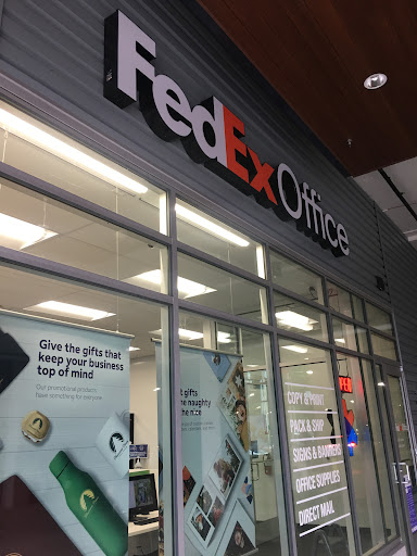 Print Shop «FedEx Office Print & Ship Center», reviews and photos, 10635 NE 8th St, Bellevue, WA 98004, USA