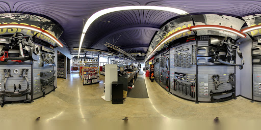 Truck Accessories Store «4 Wheel Parts Performance Center», reviews and photos, 550 W San Carlos St, San Jose, CA 95126, USA