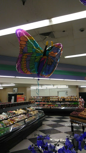 Shopping Mall «Pinole Vista Shopping Center», reviews and photos, 1440 Fitzgerald Dr, Pinole, CA 94564, USA