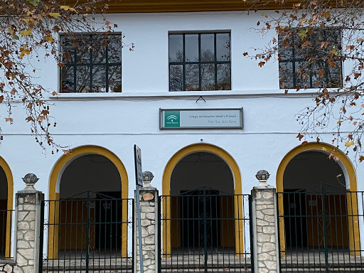 Colegio Nuestra Señora de La Sierra en Cabra
