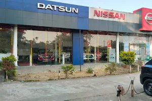 Far East Nissan image