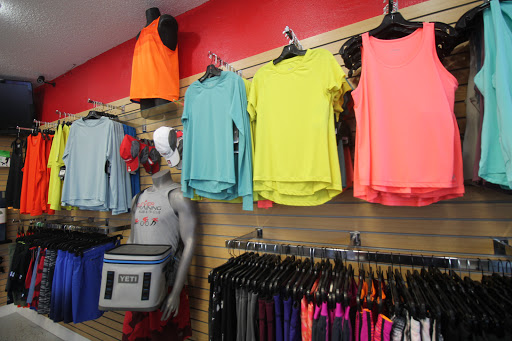 Running Store «Clever Training», reviews and photos, 1519 Gulf Blvd #1, Indian Rocks Beach, FL 33785, USA
