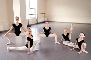 Dance Pointe Performing Arts Center image
