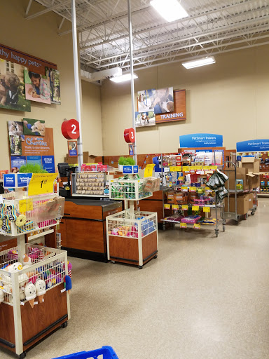 Pet Supply Store «PetSmart», reviews and photos, 5001 Sergeant Rd, Sioux City, IA 51106, USA