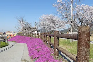 桜本児童遊園 image