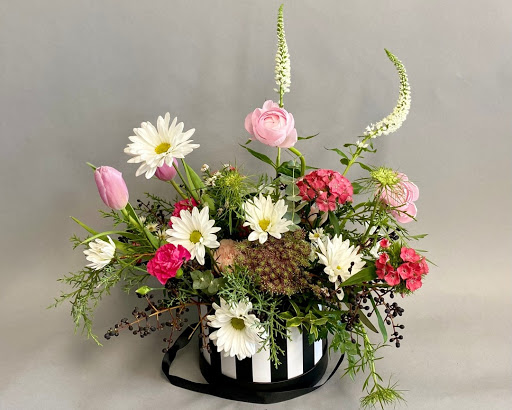 Florist «Kent Floral Co.», reviews and photos, 1109 S Water St, Kent, OH 44240, USA