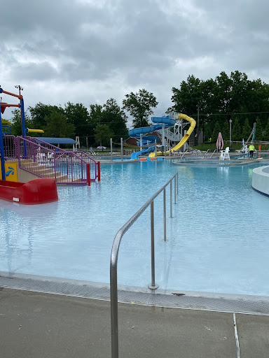Water Park «Ellen Trivanovich Aquatic Center», reviews and photos, 32850 Electric Blvd, Avon Lake, OH 44012, USA