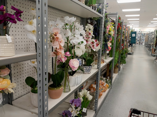 Home Goods Store «Tuesday Morning», reviews and photos, 719 Sleater Kinney Rd SE, Lacey, WA 98503, USA