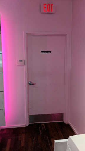 Cell Phone Store «T-Mobile», reviews and photos, 8224 MN-7 #325, St Louis Park, MN 55426, USA