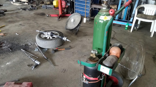 Auto Repair Shop «MB Resources LLC», reviews and photos, 499 Hwy 53, Dawsonville, GA 30534, USA