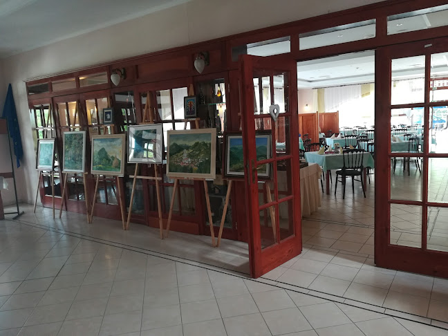 Hotel Hunor Sátoraljaújhely - Kertészkedő