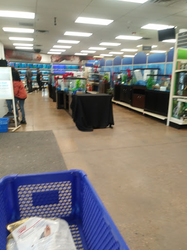 Pet Supply Store «PetSmart», reviews and photos, 160 Wadsworth Blvd, Lakewood, CO 80226, USA