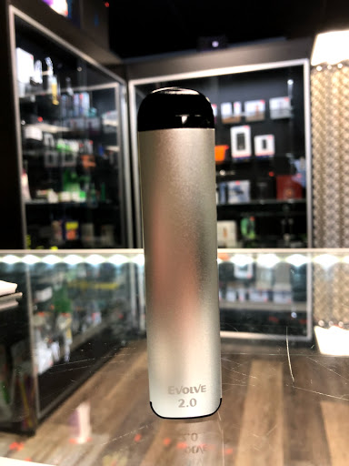 Tobacco Shop «Pipe Dreams Smoke Shop», reviews and photos, 13971 N Cleveland Ave #13, North Fort Myers, FL 33903, USA