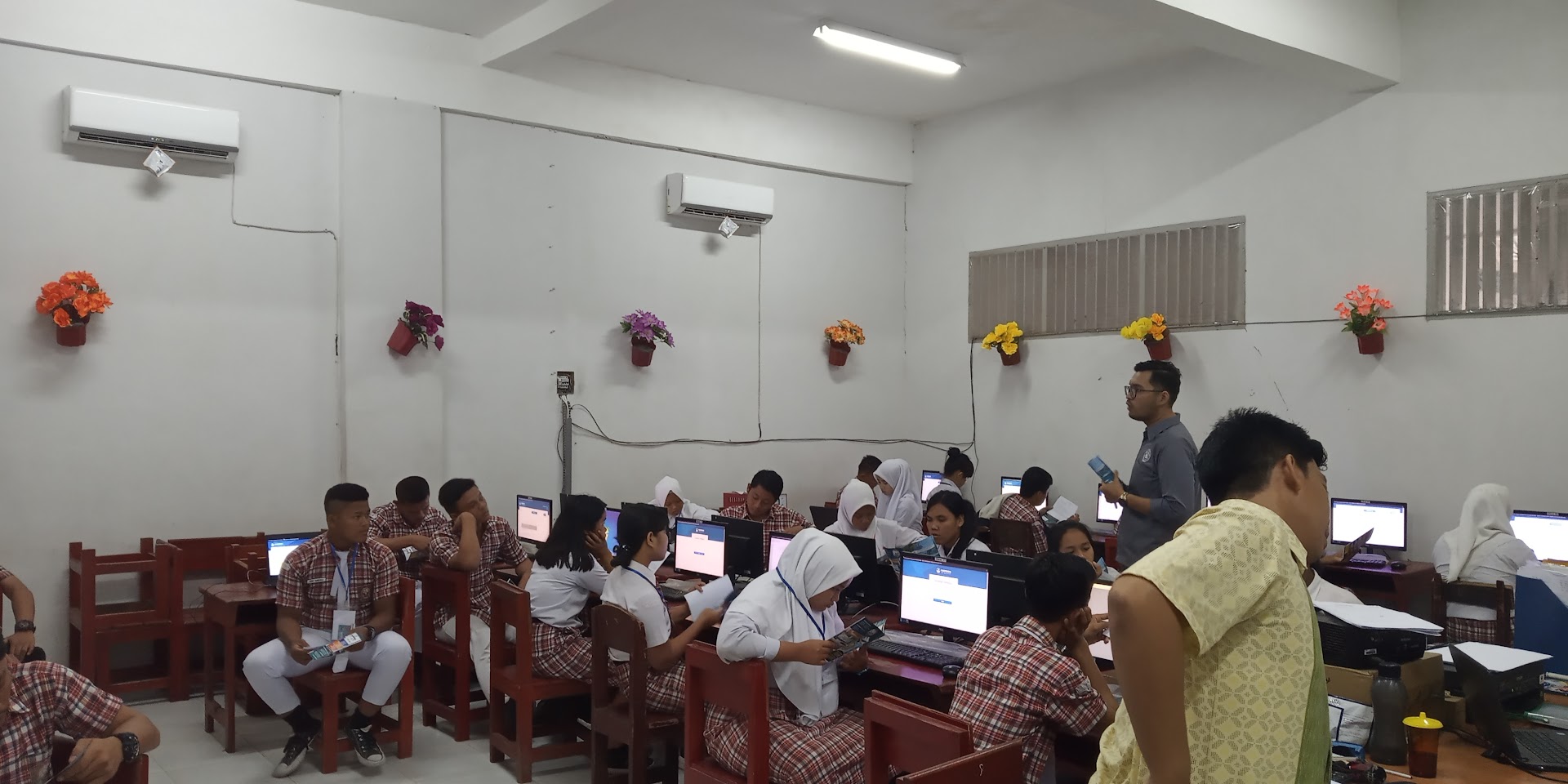 Yayasan Perguruan Indonesia Membangun Taruna Yapim Photo