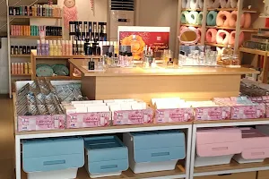 MINISO-SIKAR image