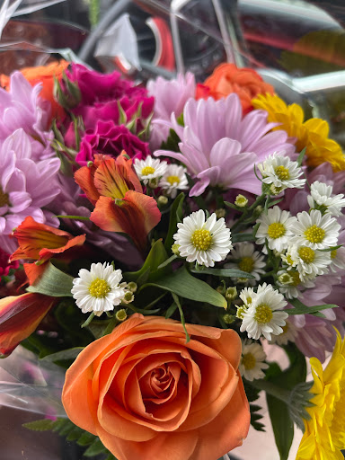 Florist «Agnew Florist-Watertown», reviews and photos, 587 Main St, Watertown, CT 06795, USA