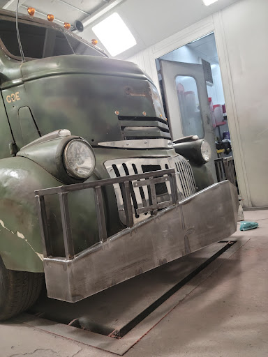 Auto Body Shop «Apex Auto Body», reviews and photos, 5809 W Colfax Ave, Lakewood, CO 80214, USA