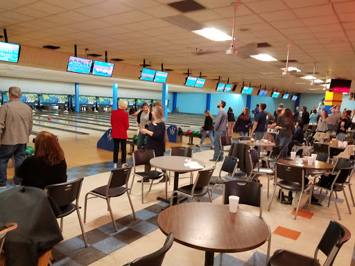Bowling Alley «Oil Bowl Lanes», reviews and photos, 1102 W Cotton St, Longview, TX 75604, USA
