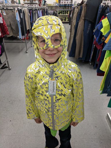 Discount Store «Bargain Hunt», reviews and photos, 560 S Jefferson Ave, Cookeville, TN 38501, USA