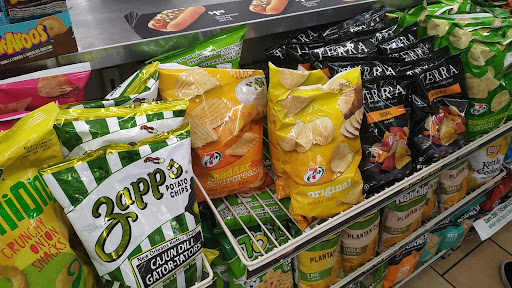 Convenience Store «7-Eleven», reviews and photos, 6800 W 16th Ave, Hialeah, FL 33014, USA