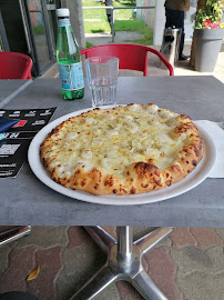 Pizza du Pizzeria Pizza du Domaine à Santeny - n°11