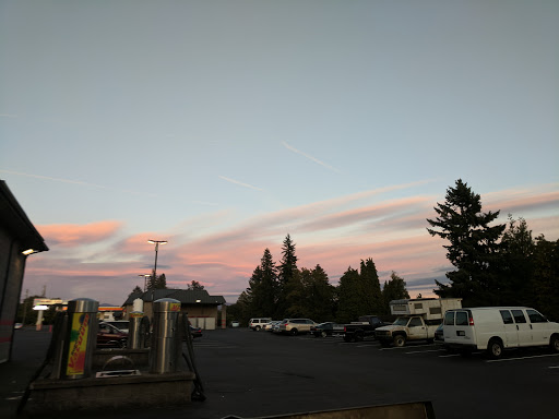 Car Wash «HWF Carwash», reviews and photos, 1100 E St, Washougal, WA 98671, USA