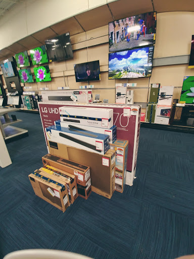 Electronics Store «Best Buy», reviews and photos, 2716 E Stone Dr, Kingsport, TN 37660, USA