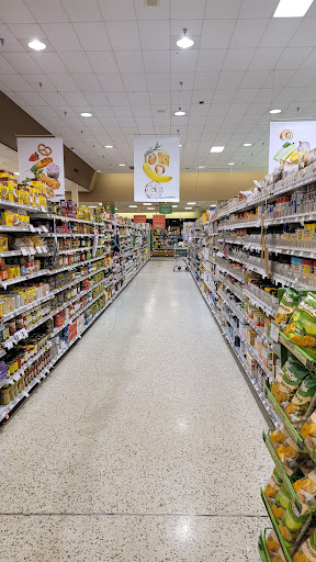 Supermarket «Publix Super Market at Country Club Plaza», reviews and photos, 18496 NW 67th Ave, Hialeah, FL 33015, USA