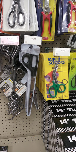 Hardware Store «Harbor Freight Tools», reviews and photos, 1860E. E Warner Rd #103, Tempe, AZ 85284, USA