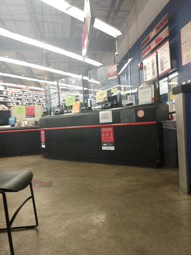 Auto Parts Store «Pep Boys Auto Parts & Service», reviews and photos, 601 Sunrise Boulevard, Fort Lauderdale, FL 33304, USA