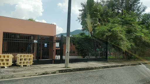 Colegio Balandra - Cruz del Sur