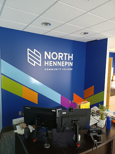 Sign Shop «FASTSIGNS», reviews and photos, 2727 Lincoln Dr, Roseville, MN 55113, USA